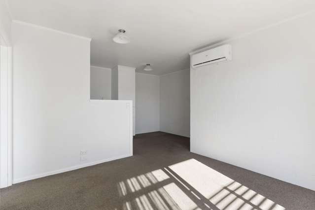 1/44 Sarsfield Street Herne Bay_3