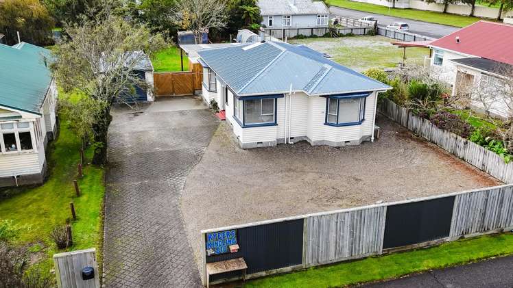 234 Stafford Street Hokitika_23