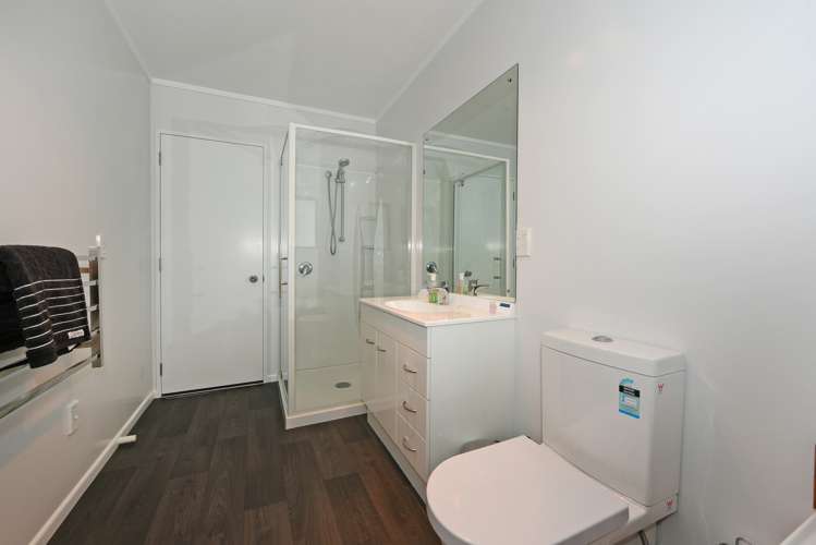 9 Louis Street Trentham_11