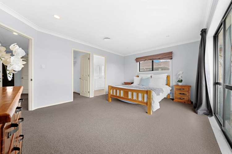 25 Castlehill Court Wattle Downs_14