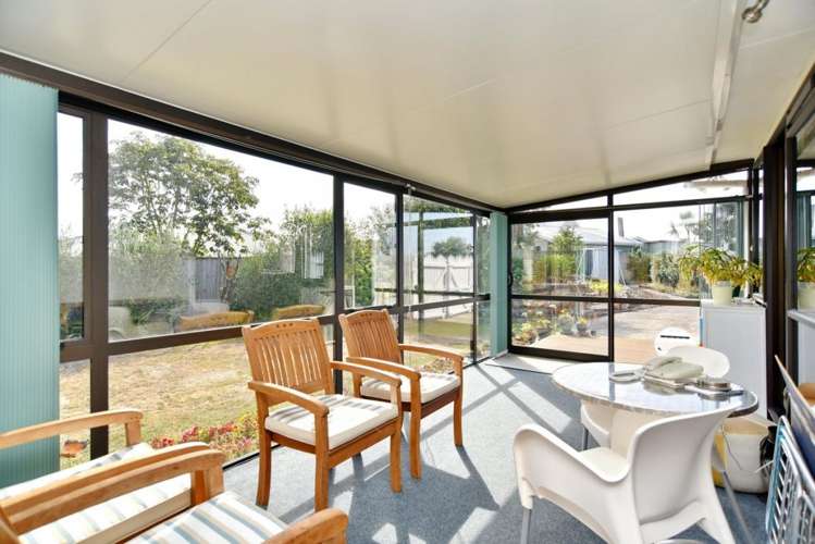 300 Lake Terrace Road Shirley_5