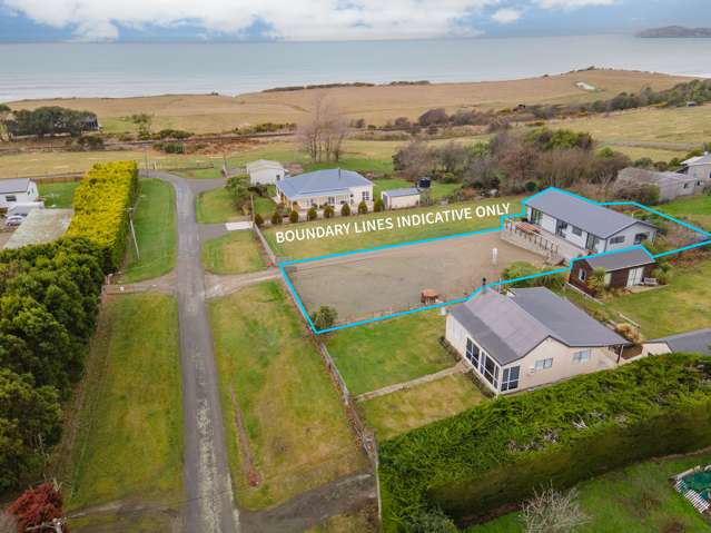 Hampden Near New Sea-side Retreat