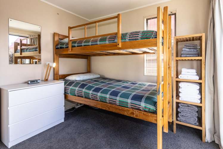 14 Tawa Street Ohakune_14