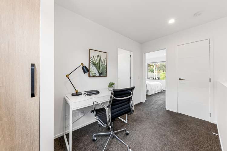 3 Forest Glen Orewa_12