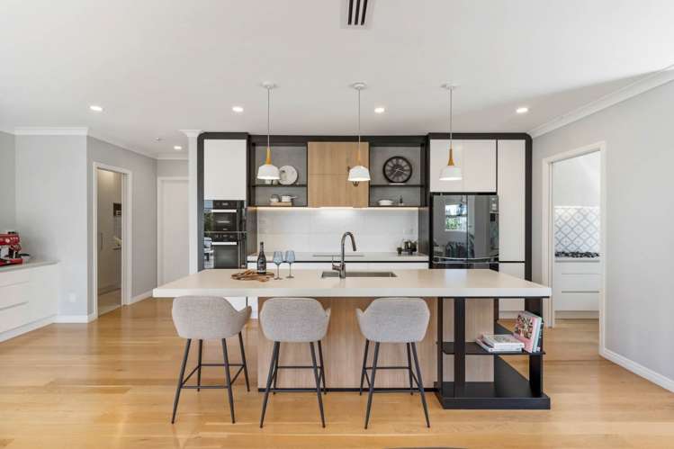 24 Lagonda Rise Oteha_6