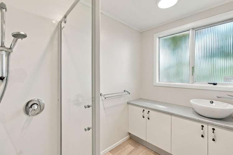 19 Carey Street Waitara_24