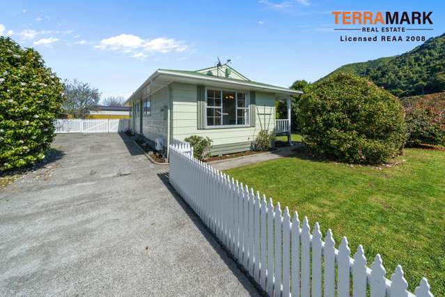 54 Hartford Crescent Totara Park_1