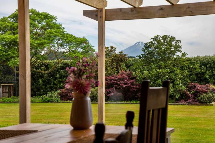 1048 Normanby Road Manaia_11