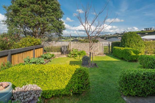 14/4 Greystone Place Omokoroa_4