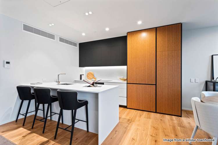 TH 8/6 Boundary Road Hobsonville_8
