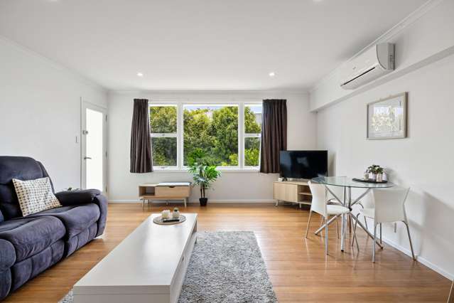 2/49 Brockworth Place Riccarton_2