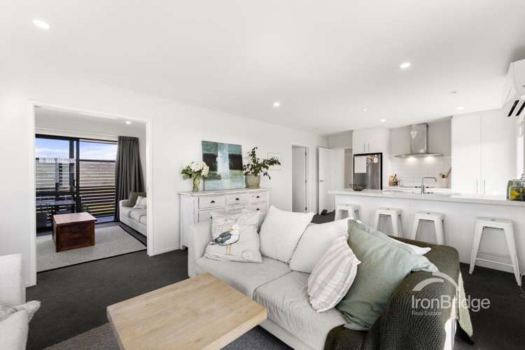 15 Woodford Avenue Woodend_6