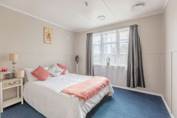 6 Churchill Street Waipukurau and Surrounds_10