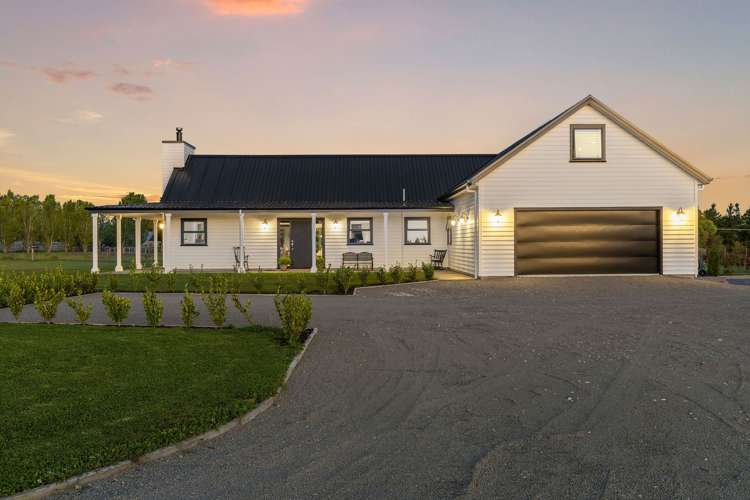 71 Davis Road Cust_23