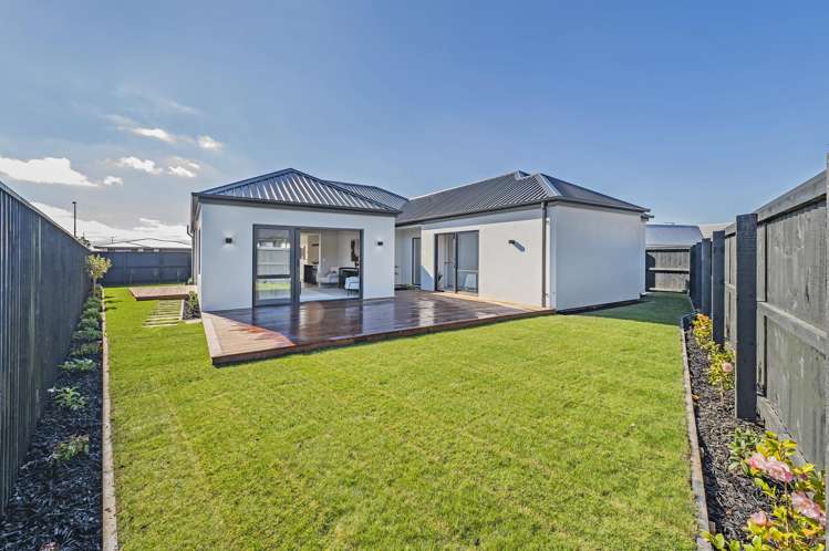 60 Whitehorn Drive Lincoln_34