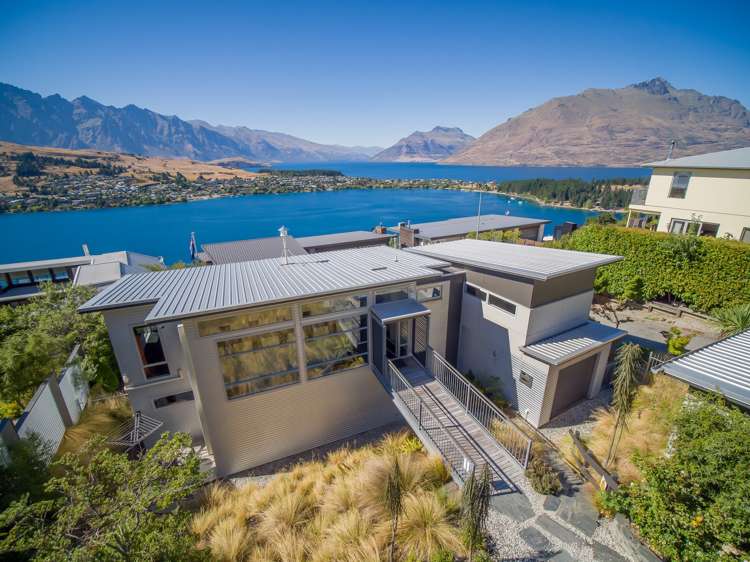 84 Hensman Road Queenstown_23