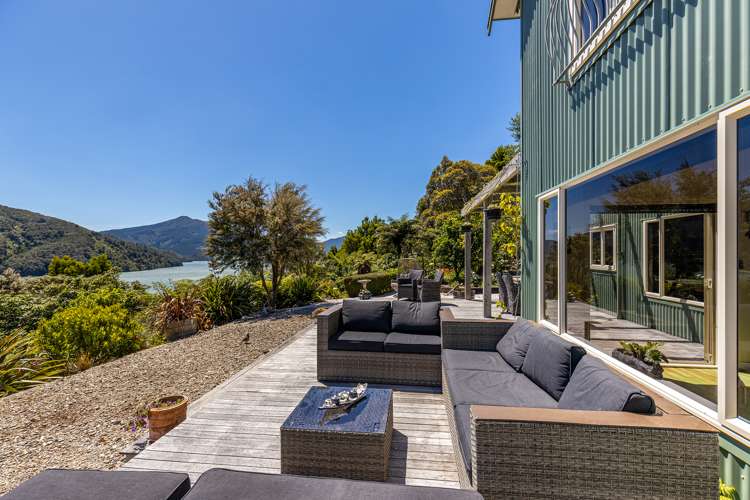 784 Queen Charlotte Drive Havelock_22