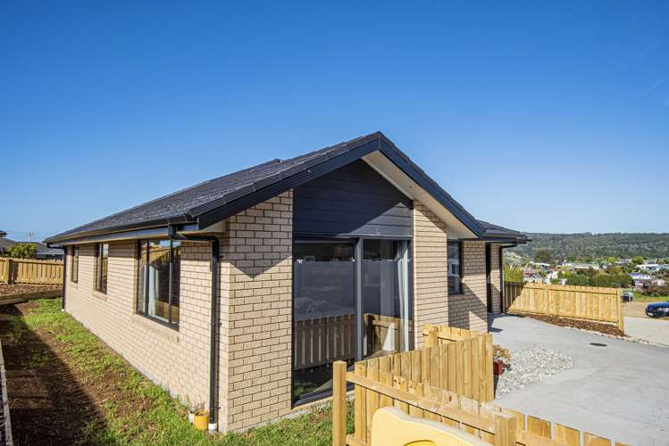 2 Suncrest Lane Port Whangarei_1
