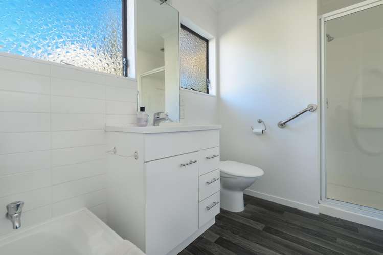 1 Lochinvar Place Hairini_17