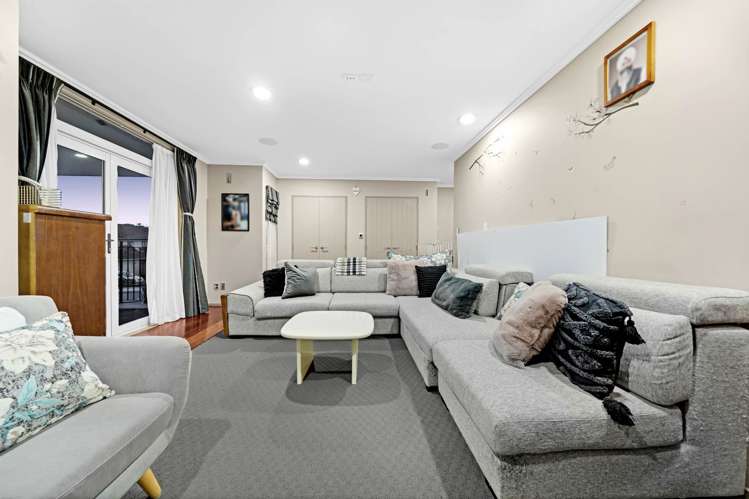 6 Dione Place Flat Bush_16