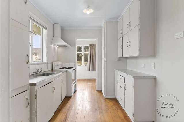 12 White Road Manurewa_3