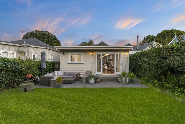 4 Mount Saint John Avenue Epsom_4