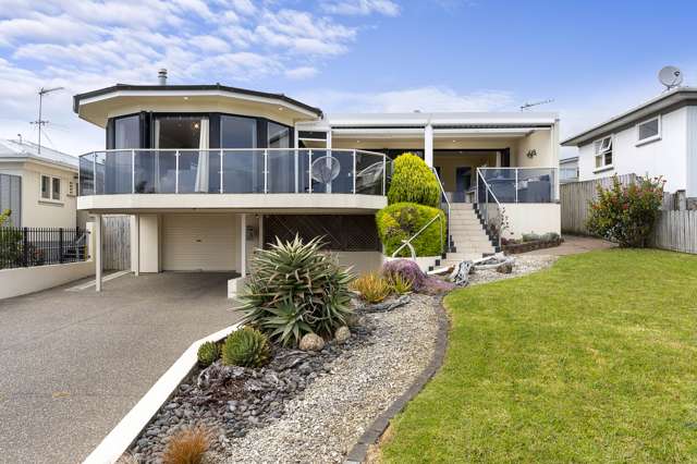 17 Craig Road Maraetai_1