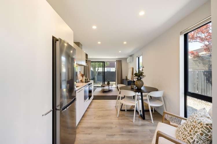 17/45 Dickens Street Addington_4