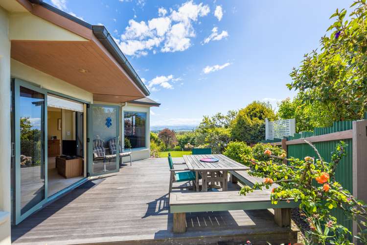 48 Olympus Way Richmond_20