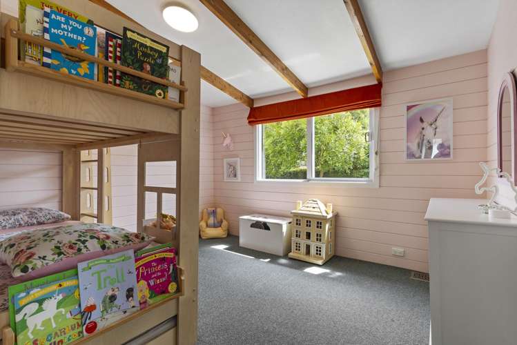 1/2 Springbank Lane Te Atatu Peninsula_11