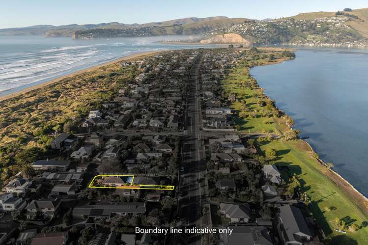 2/115 Rocking Horse Road Southshore_1