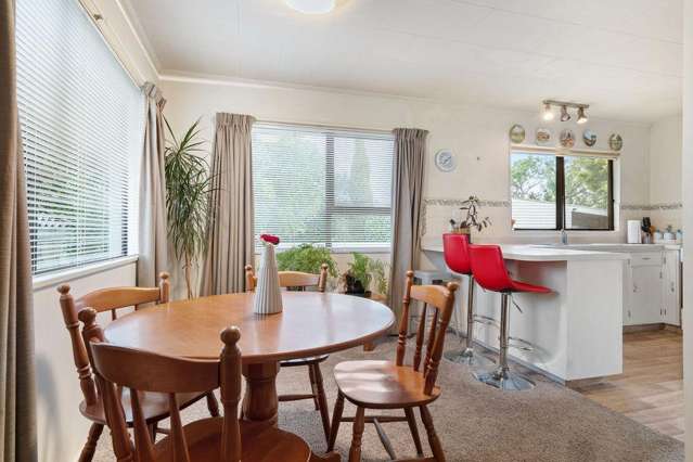 2 Loasby Place Greytown_4