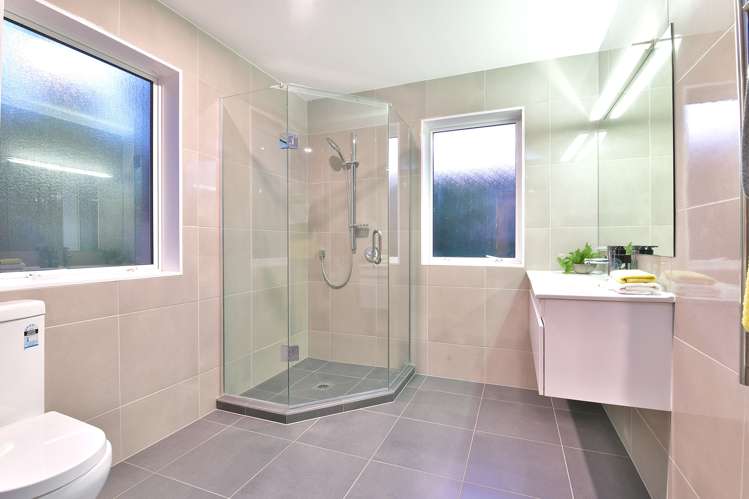 12 Seaview Crescent Hatfields Beach_17