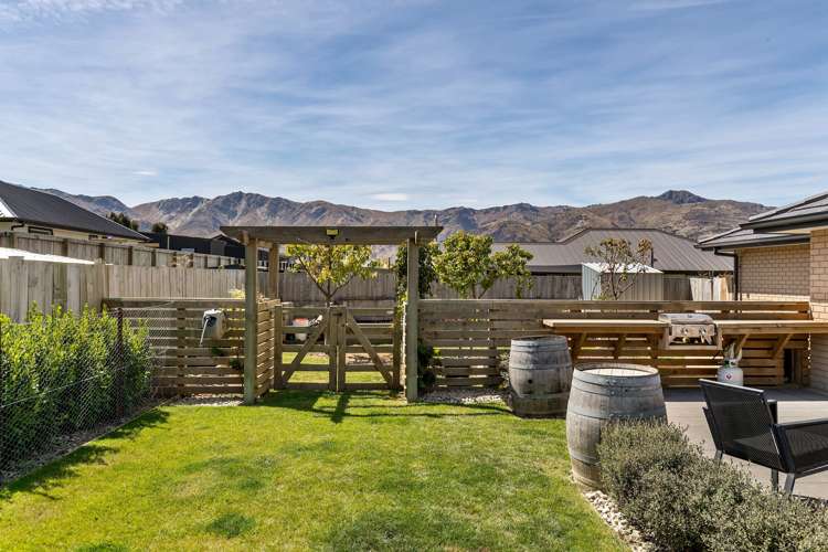 33 Timsfield Drive Lake Hawea_14