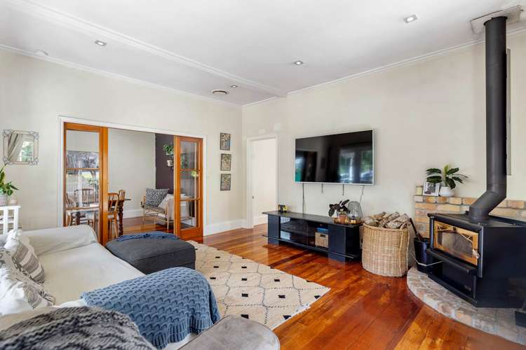 2 Seaview Avenue Northcote_5