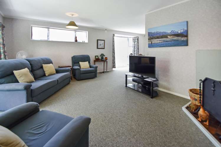 7 Benmore Place Omarama_5