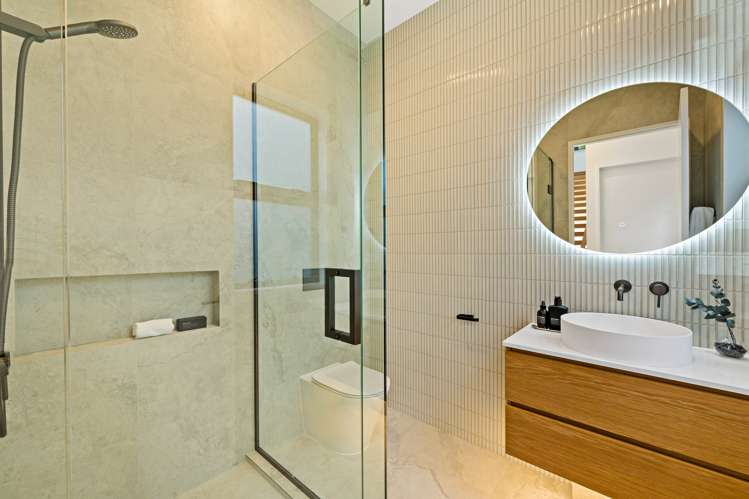 26 Ngaiwi Street Orakei_13