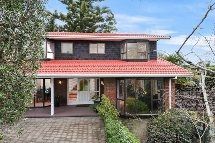 21 Pokapu Street Titirangi_1