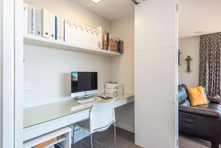 6 Challenger Lane Redcliffs_17