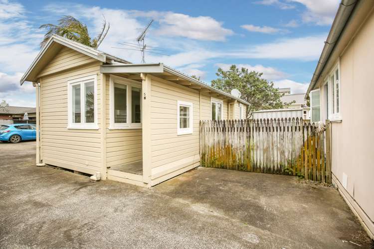 5 Carr Street Tuakau_13