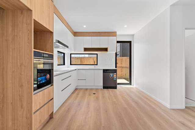 1/17 Henwood Road Mangere East_2