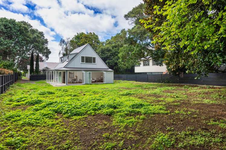 99A Alberton Avenue Mount Albert_25