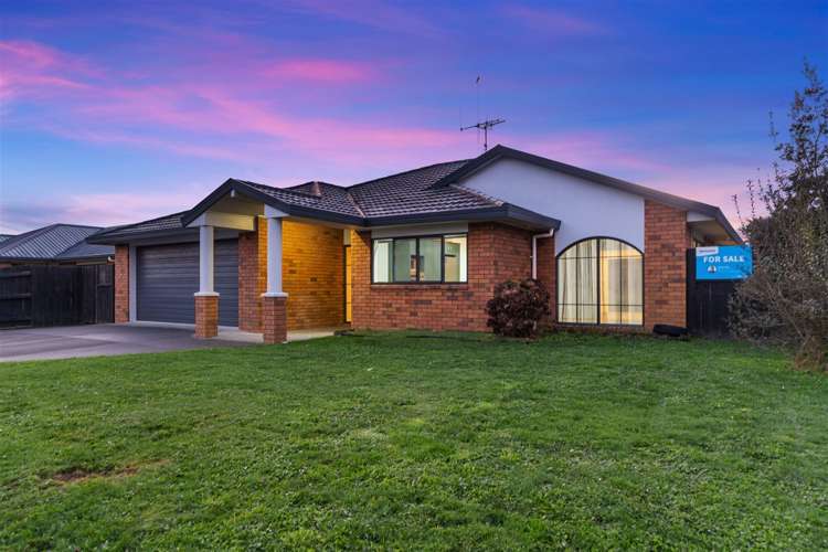 11 Edenpark Drive Rototuna North_19