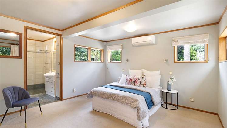 88 Aeroview Drive Beach Haven_7