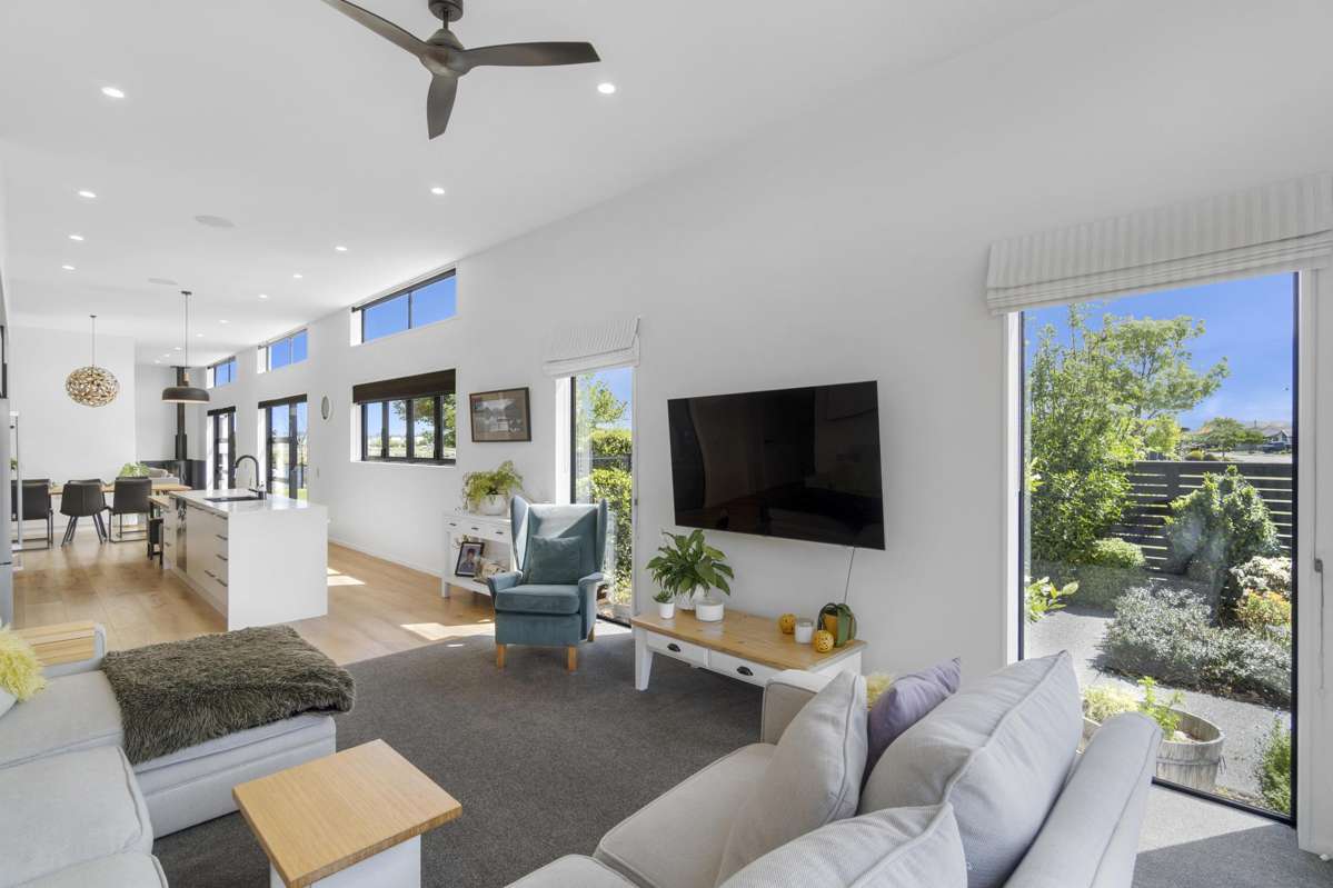 46 Tiritiri Moana Drive_4