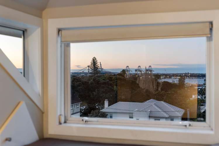 13 Canterbury Place Parnell_5