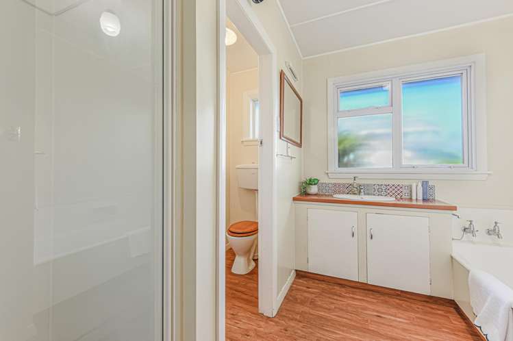 3 Oldham Lane The Wood_12