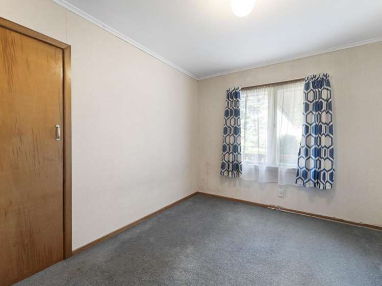 87 Hill Road Hill Park_19