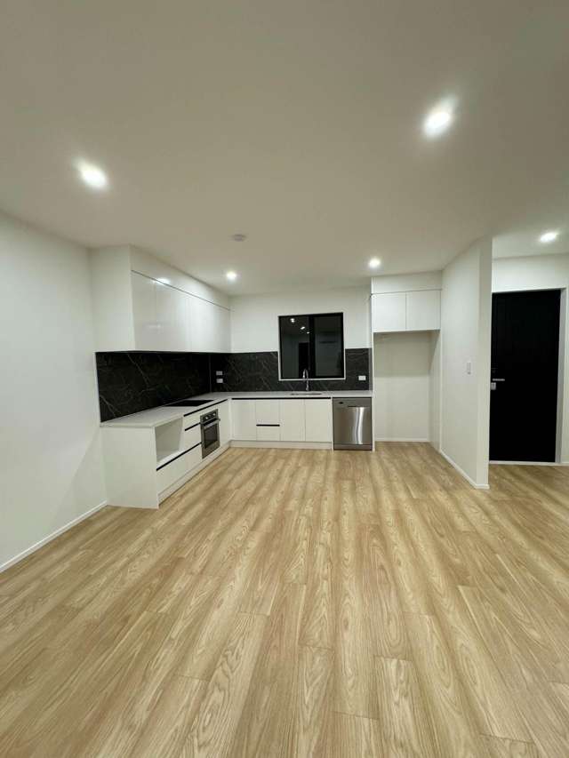 Stylish & Spacious Home at Glen Innes