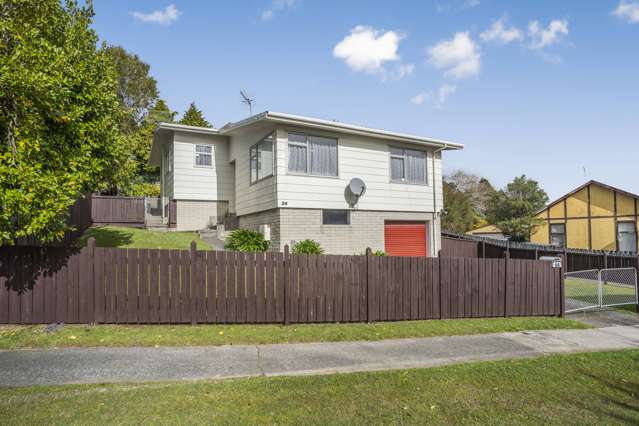 24 Antrim Crescent Wainuiomata_1